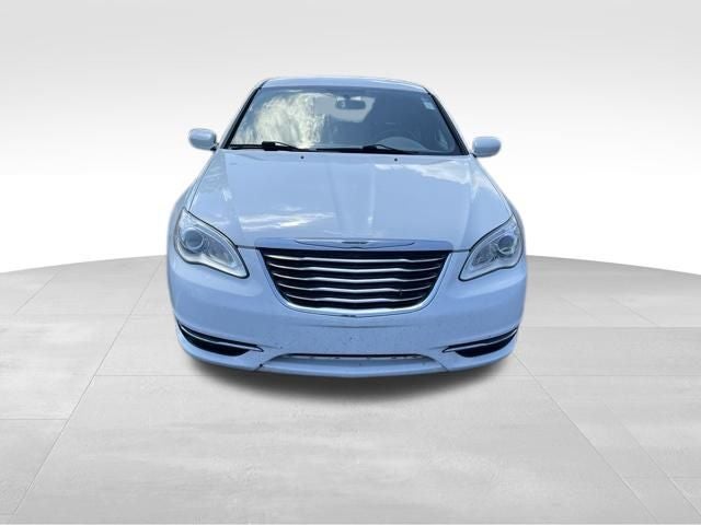 2013 Chrysler 200 Touring