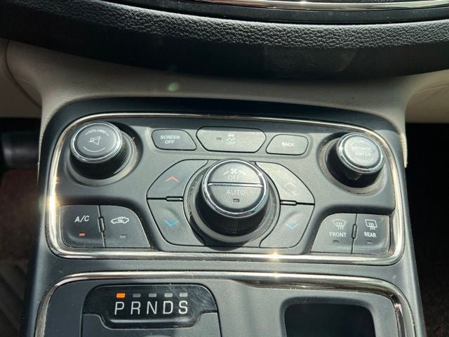 2015 Chrysler 200 C