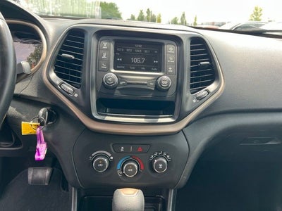 2017 Jeep Cherokee Sport