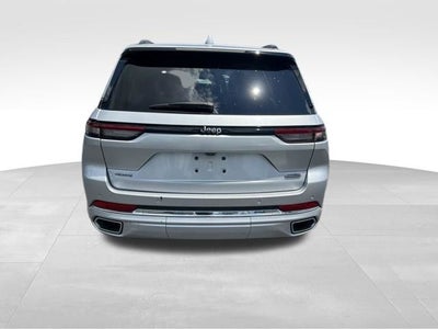 2022 Jeep Grand Cherokee Overland