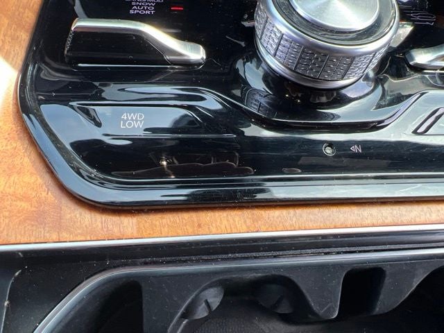 2022 Jeep Grand Wagoneer Series III