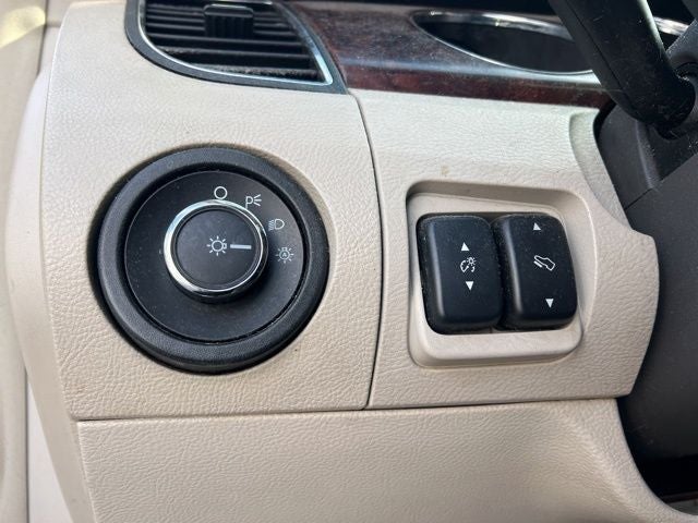 2011 Ford Taurus SEL