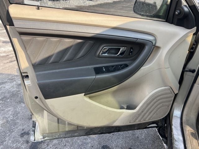 2011 Ford Taurus SEL