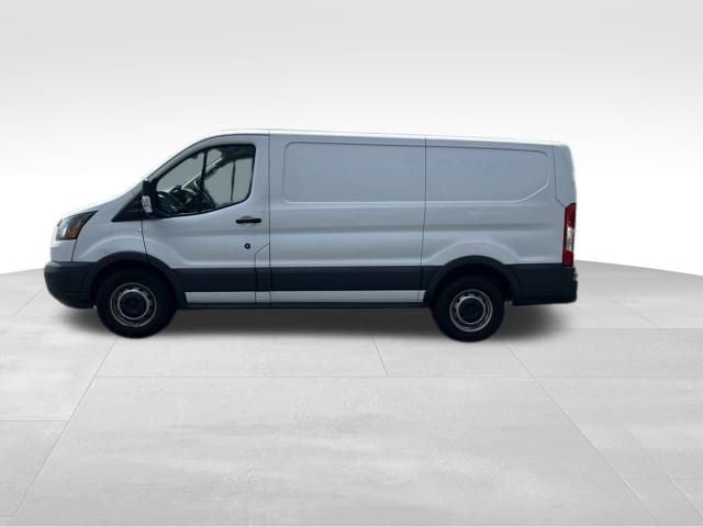 2017 Ford Transit-150 Base