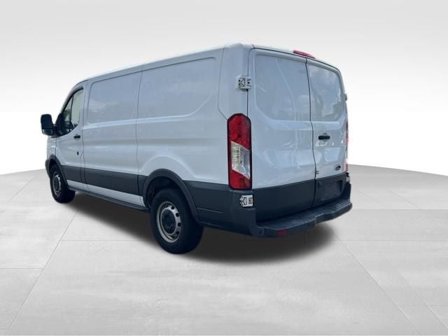 2017 Ford Transit-150 Base