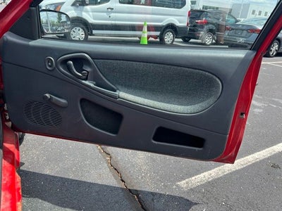 2004 Chevrolet Cavalier Base