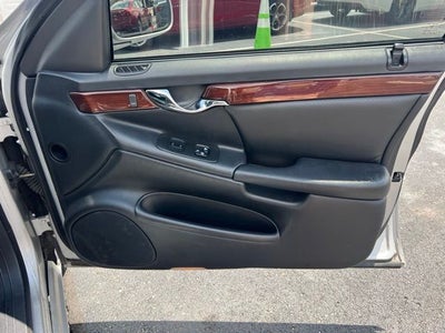 2000 Cadillac DeVille DTS