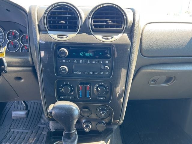 2004 GMC Envoy SLE