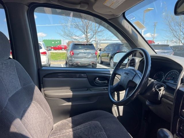 2004 GMC Envoy SLE