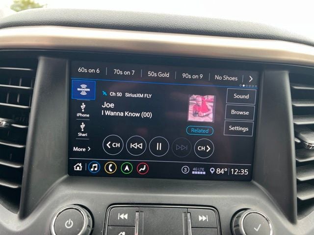 2020 GMC Acadia Denali