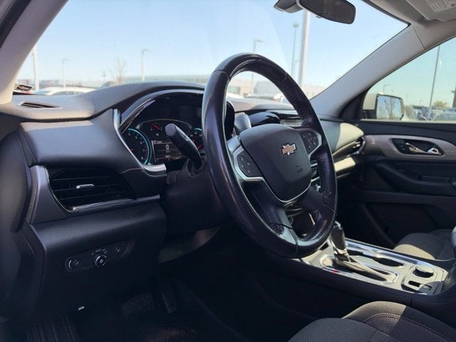 2018 Chevrolet Traverse LT Cloth w/1LT