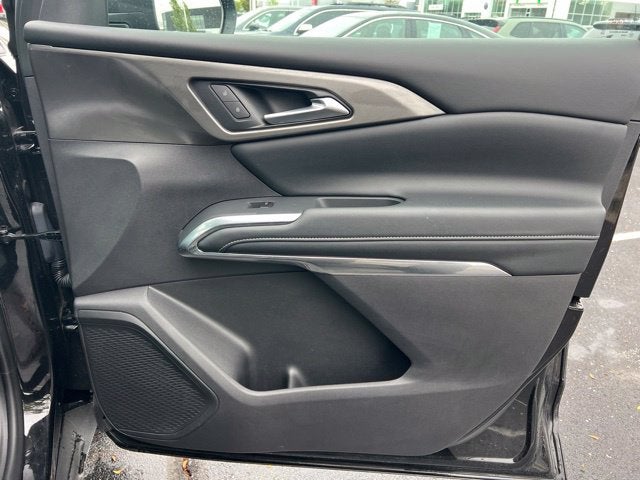 2026 Chevrolet Traverse LT 2LT