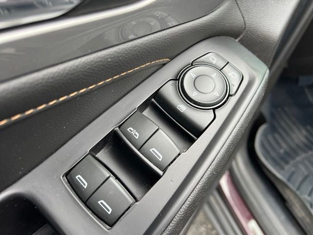 2018 Chevrolet Traverse LT Cloth w/1LT