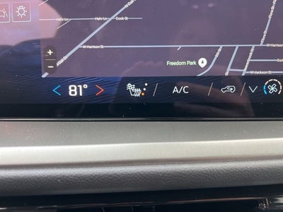 2025 Chevrolet Traverse LT 2LT