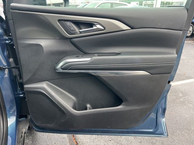 2025 Chevrolet Traverse LT 2LT