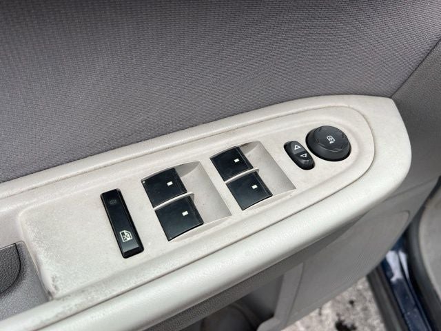 2012 Chevrolet Traverse LS