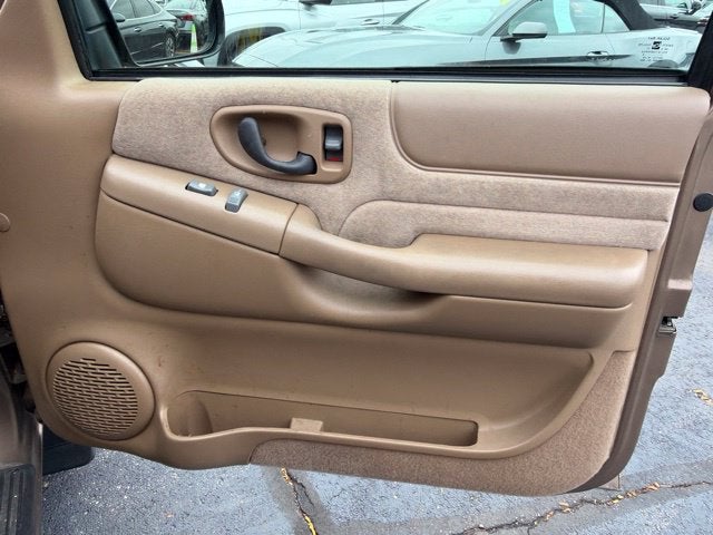 2002 GMC Sonoma SLS