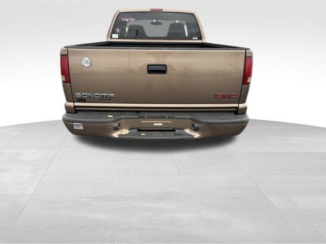 2002 GMC Sonoma SLS