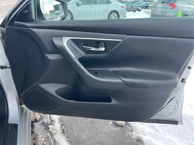 2016 Nissan Altima 2.5 SV