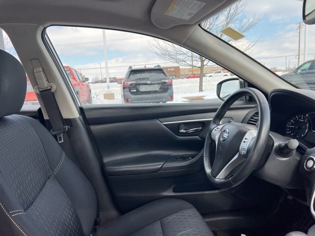 2016 Nissan Altima 2.5 SV