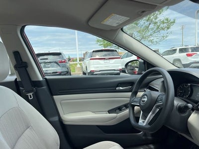 2025 Nissan Altima 2.5 SV