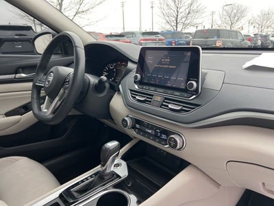 2020 Nissan Altima 2.5 SV