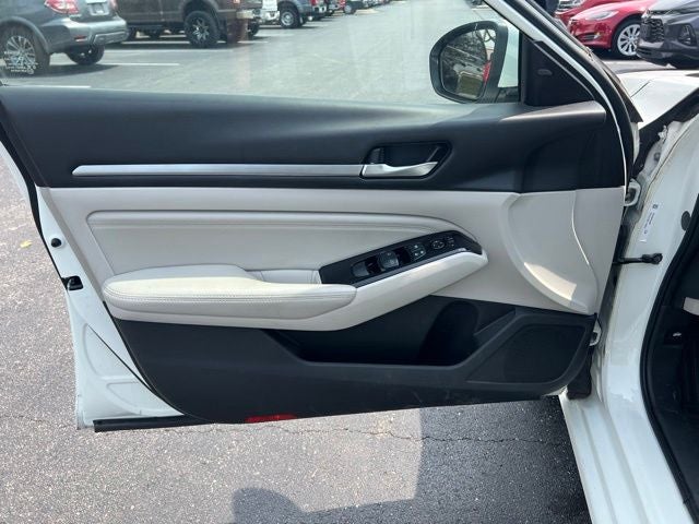 2021 Nissan Altima 2.5 SL