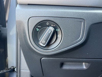 2020 Volkswagen Atlas Cross Sport 3.6L V6 SE w/Technology 4Motion