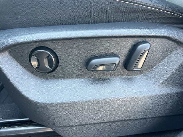 2020 Volkswagen Atlas Cross Sport 3.6L V6 SE w/Technology 4Motion