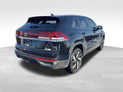 2024 Volkswagen Atlas Cross Sport 2.0T SE w/Technology