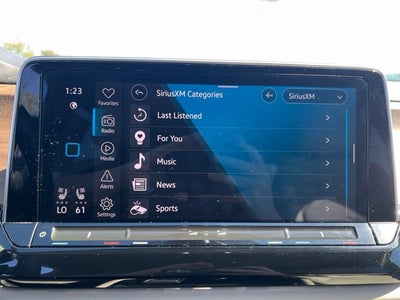 2024 Volkswagen Atlas 2.0T SE w/Technology