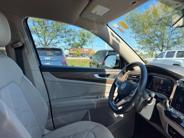 2024 Volkswagen Atlas 2.0T SE w/Technology