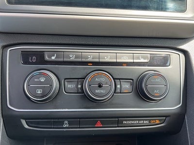 2021 Volkswagen Atlas 3.6L V6 SE w/Technology