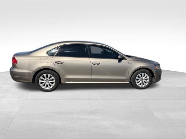 2015 Volkswagen Passat 1.8T Wolfsburg Edition