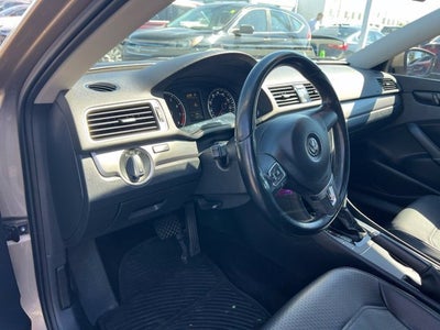 2015 Volkswagen Passat 1.8T Wolfsburg Edition