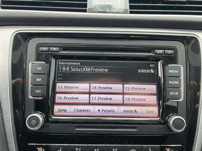 2012 Volkswagen Passat V6 SE