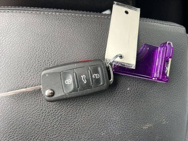 2012 Volkswagen Passat V6 SE