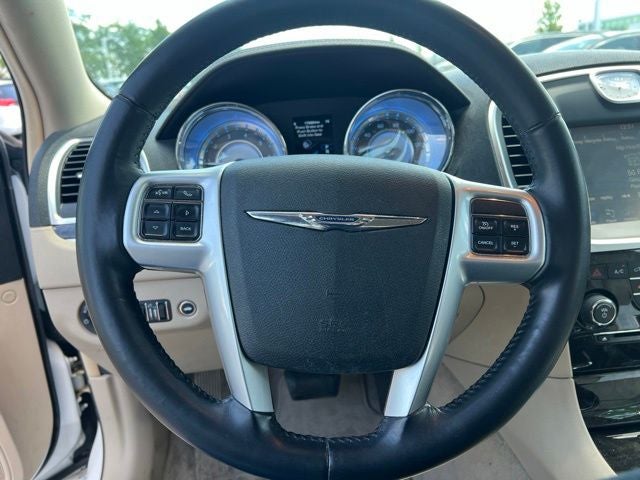 2012 Chrysler 300 Limited