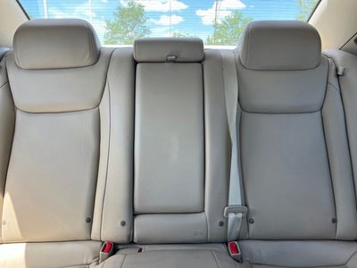 2012 Chrysler 300 Limited