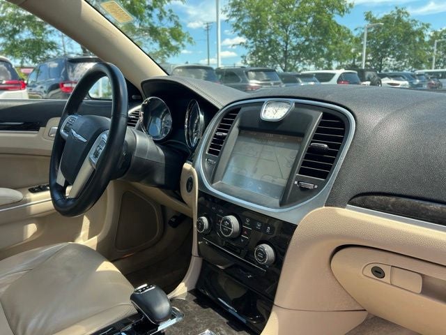 2012 Chrysler 300 Limited
