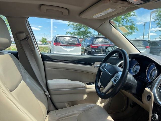 2012 Chrysler 300 Limited