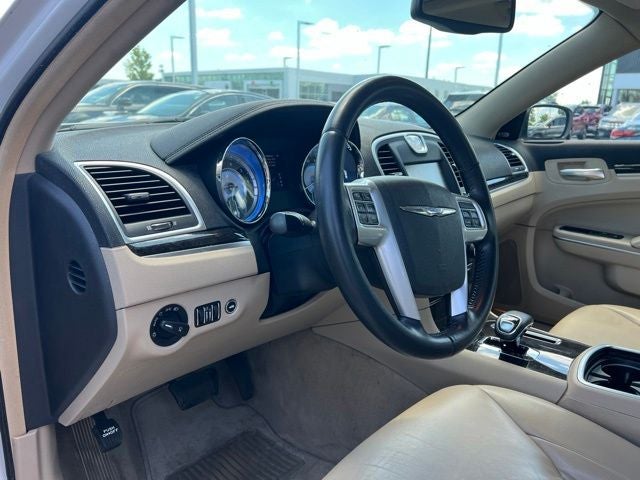 2012 Chrysler 300 Limited