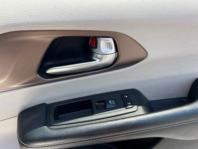 2020 Chrysler Voyager LXI