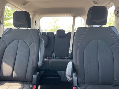 2017 Chrysler Pacifica Touring