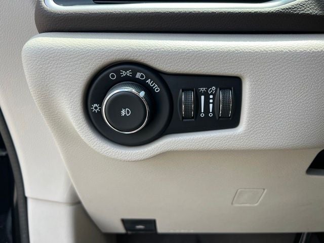2020 Chrysler Pacifica Touring L Plus