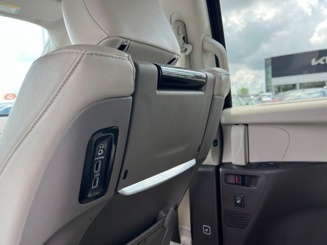 2020 Chrysler Pacifica Touring L Plus