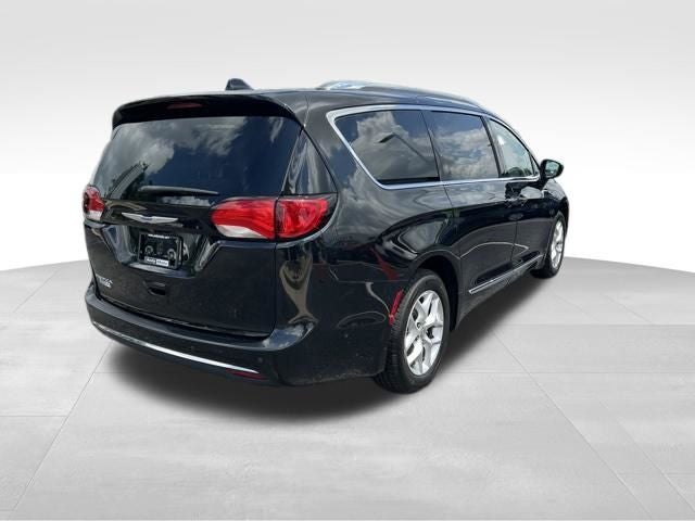2020 Chrysler Pacifica Touring L Plus
