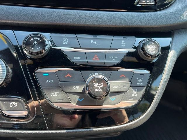 2019 Chrysler Pacifica Touring Plus