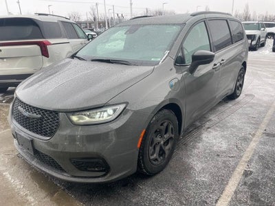 2021 Chrysler Pacifica Hybrid Touring L