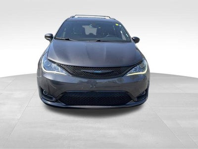 2020 Chrysler Pacifica Hybrid Touring L
